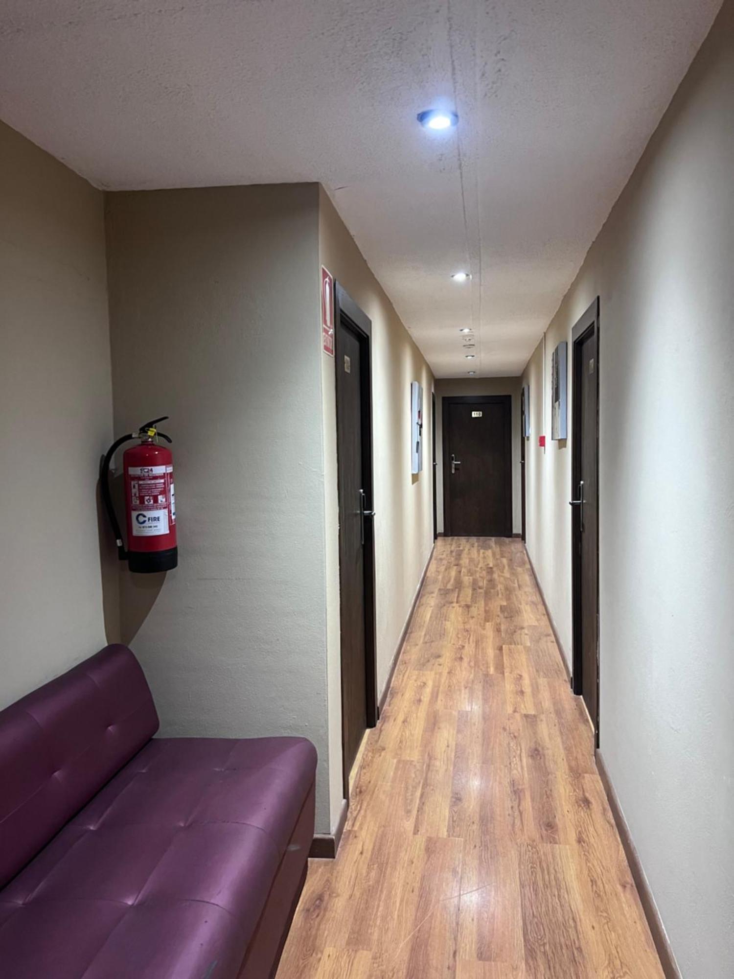 La Garbinada Hotel Torrebeses Bagian luar foto